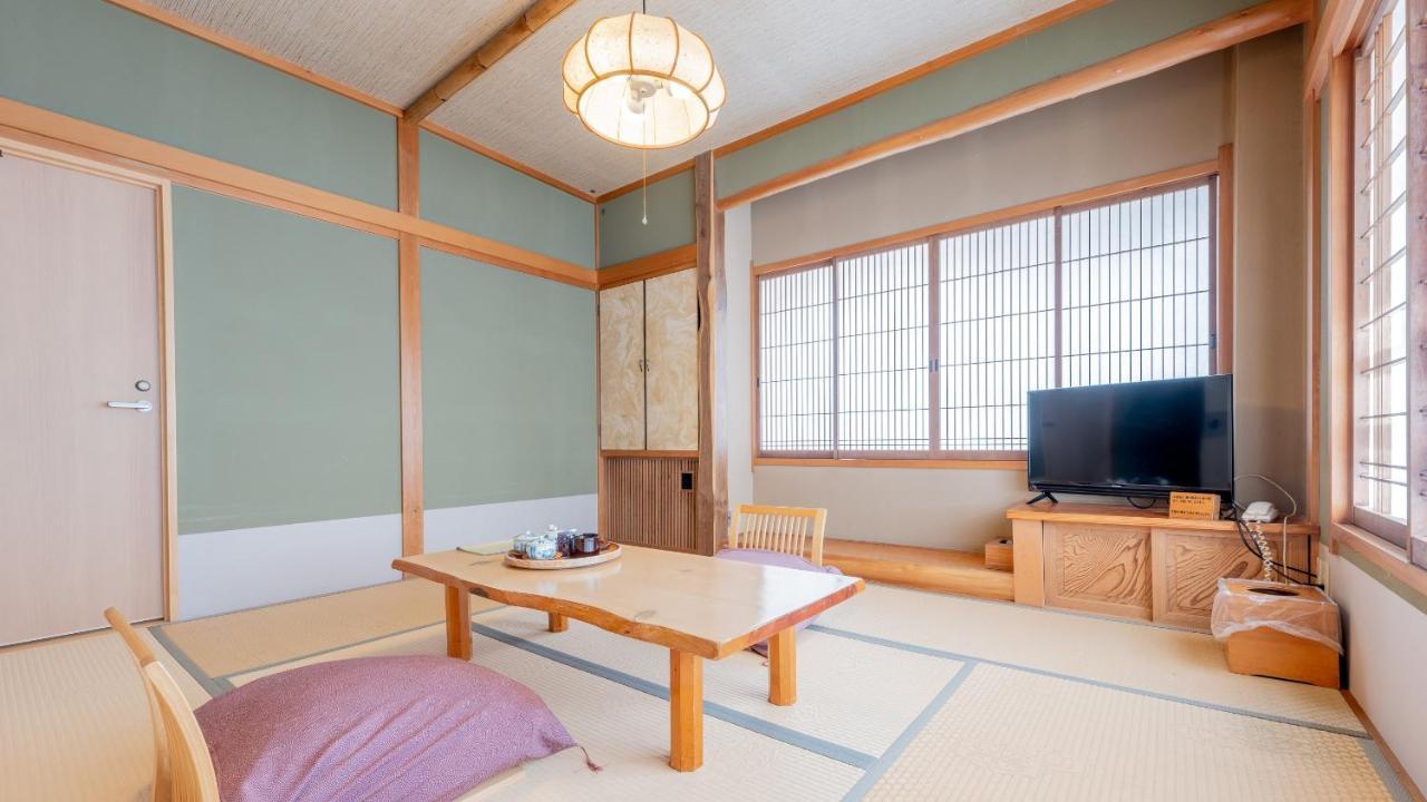 Hinokitei Bokusui Hotel Kusatsu  Exterior photo